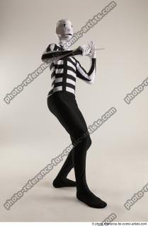 16 2019 01 JIRKA MORPHSUIT WITH KNIFE